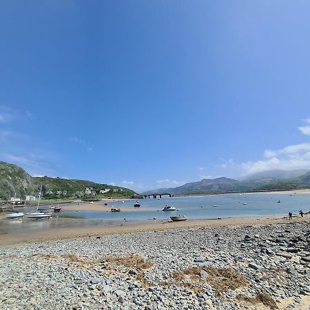 Luxury 4 Bedroom Seaside Apartment - Glan Y Werydd House Barmouth Zewnętrze zdjęcie