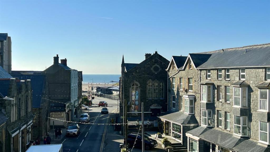 Luxury 4 Bedroom Seaside Apartment - Glan Y Werydd House Barmouth Zewnętrze zdjęcie