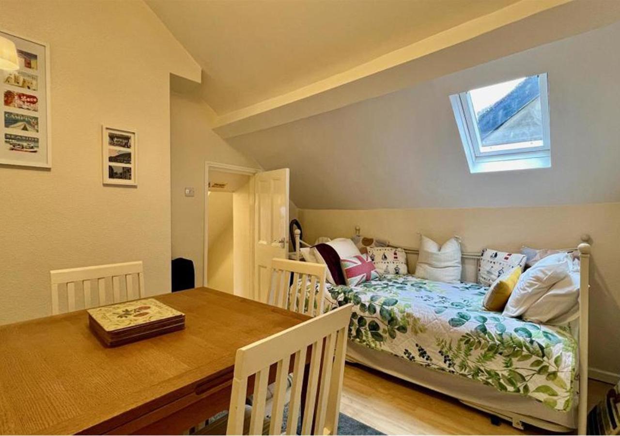 Luxury 4 Bedroom Seaside Apartment - Glan Y Werydd House Barmouth Zewnętrze zdjęcie